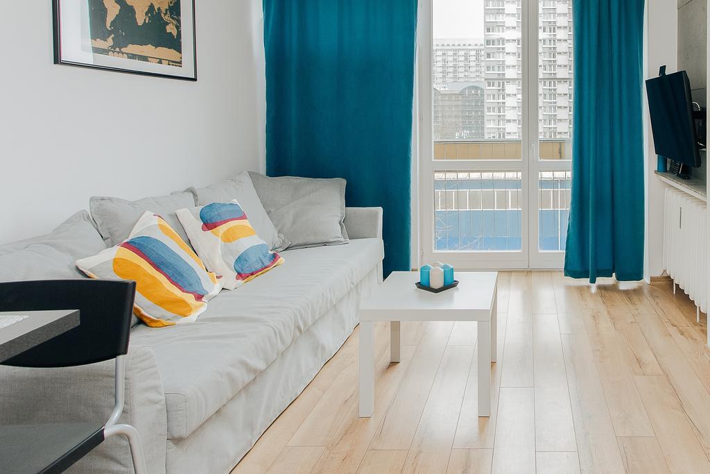 Apartment Shortstaypoland Grzybowska Warschau